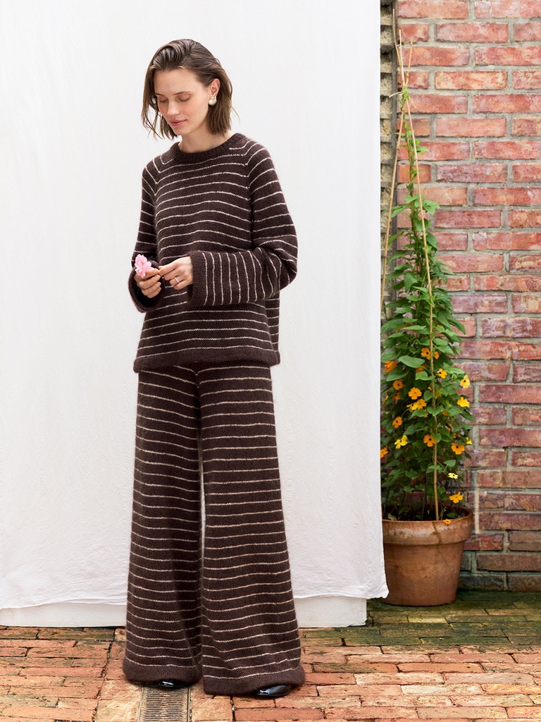 2606-01 Riley Sweater & Pants