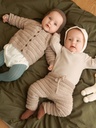 2413-04 Fillip cardigan, pants & bonnet baby