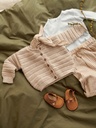 2413-04 Fillip cardigan, pants & bonnet baby