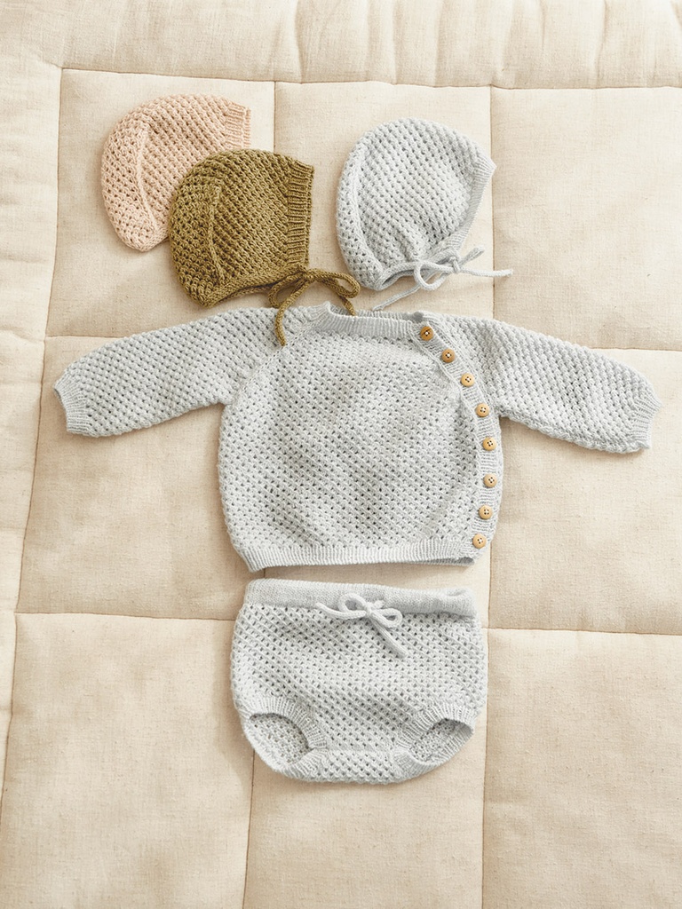 2413-05 April cardigan, pants & bonnet baby