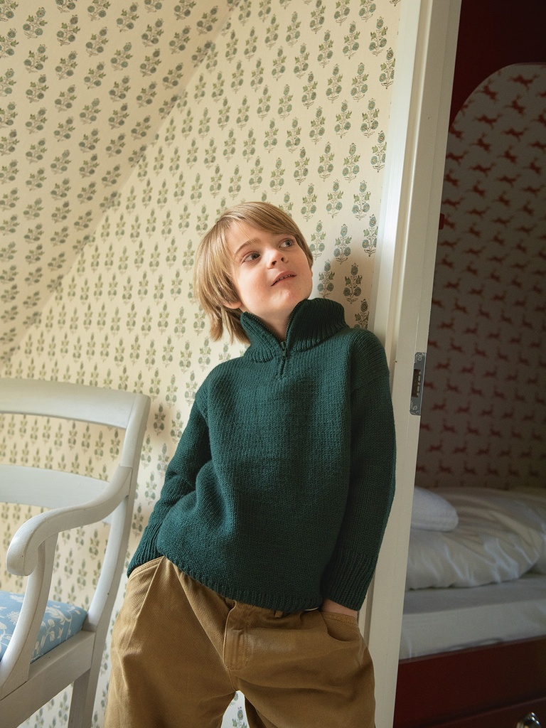 2501-08 Matthew Sweater Junior