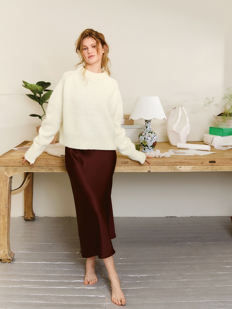 2502-10 Wendy Sweater