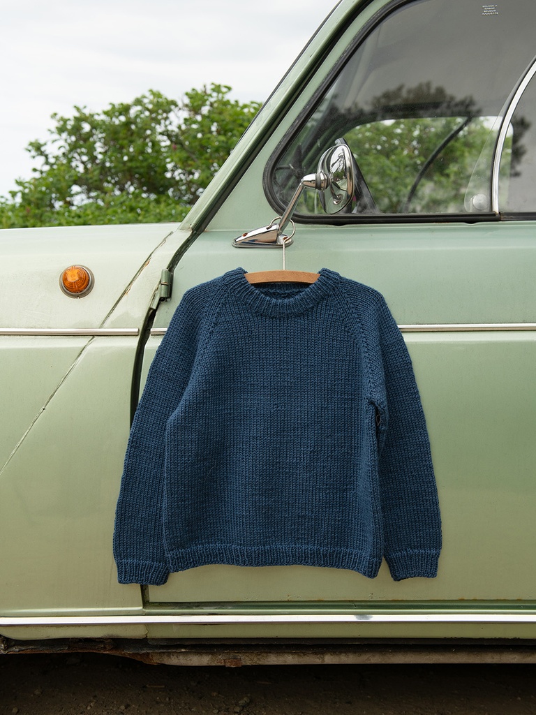 2506-04 Tiro sweater junior