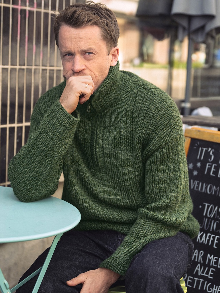 25_4 Tarjei Sweater