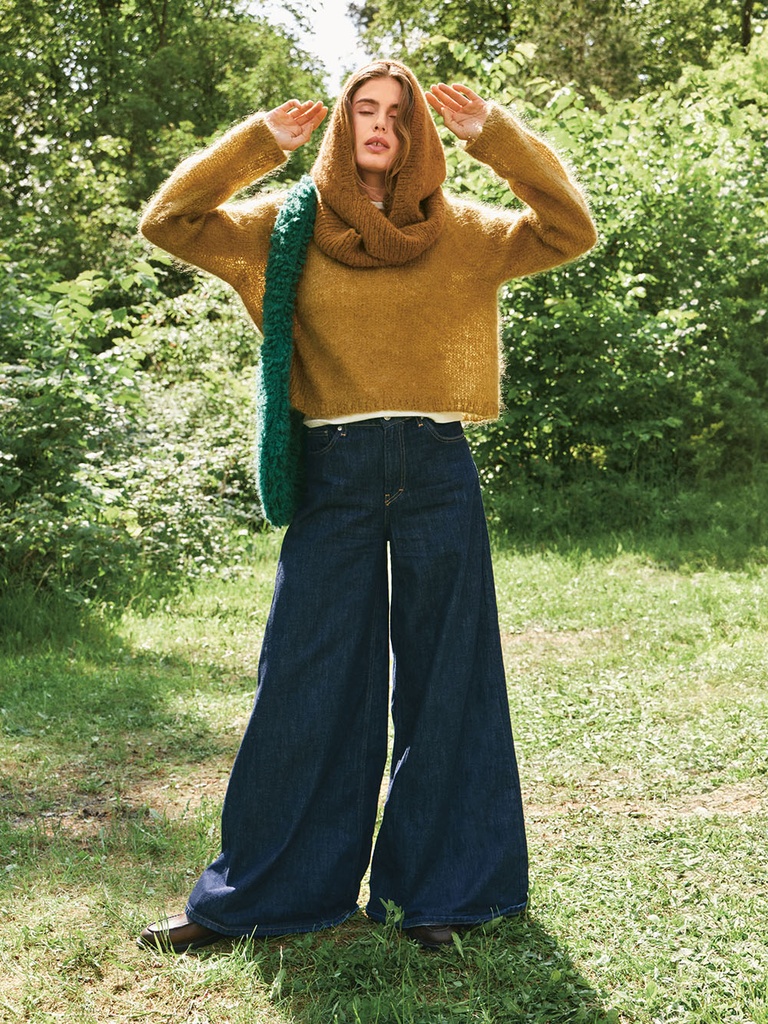 2507-03 Rookie Sweater