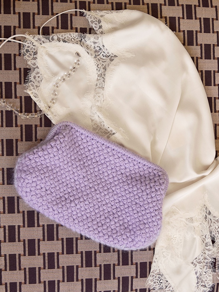 2602-01 Basket Clutch