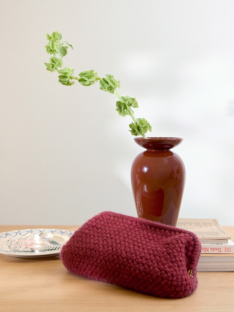 2602-01 Basket Clutch