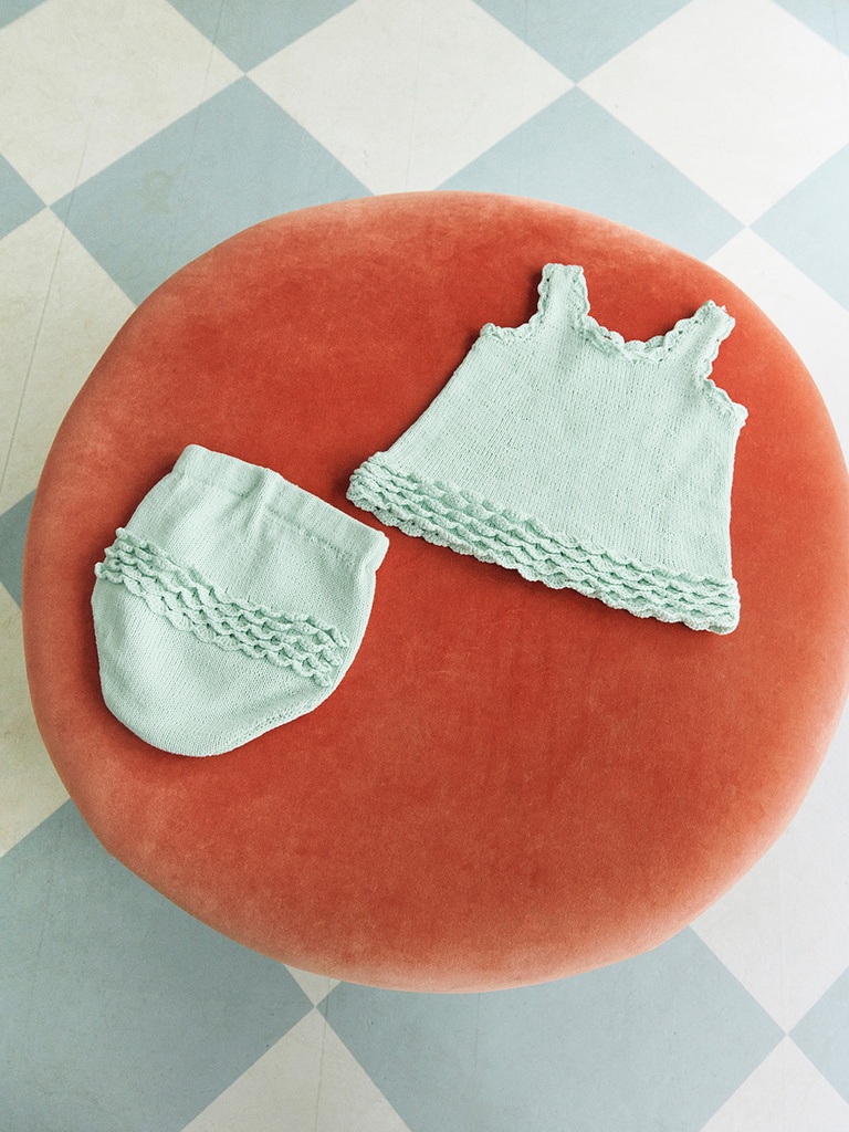 2603-07 Rosette Top, Pants & Bloomer Baby