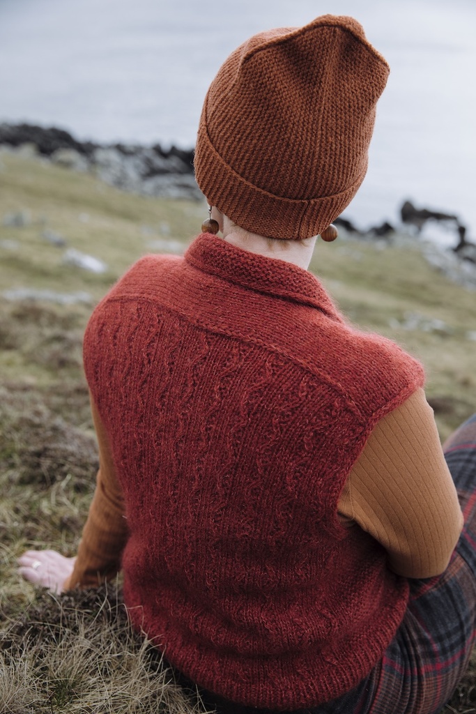 Shetland Shades, Stories in Wool