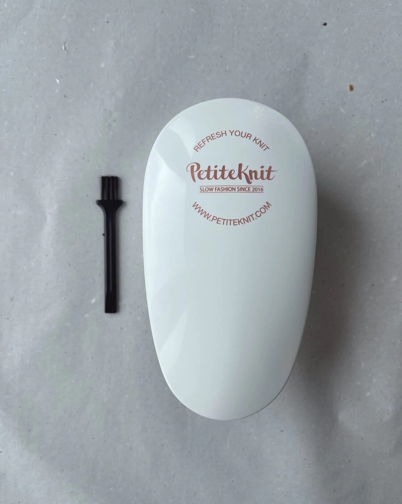 Lint remover, PetiteKnit