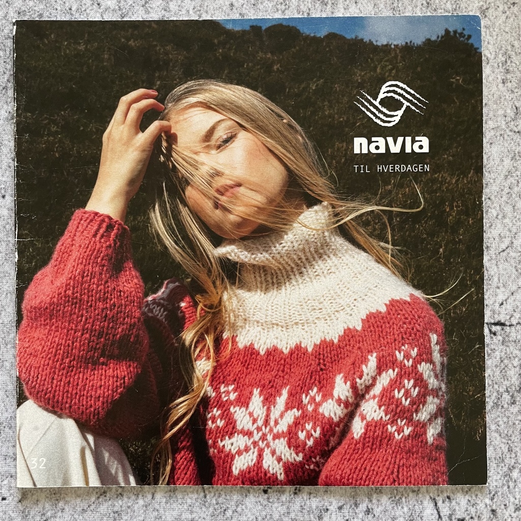 Navia strikkehæfte
