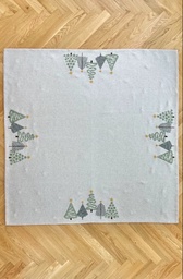 Grøn jul med stil - juletræstæppe 2028-1 fra Pomp Stitch